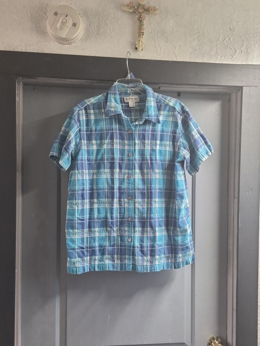 dressbarn Blue Plaid Short-Sleeve Button-Up Shirt